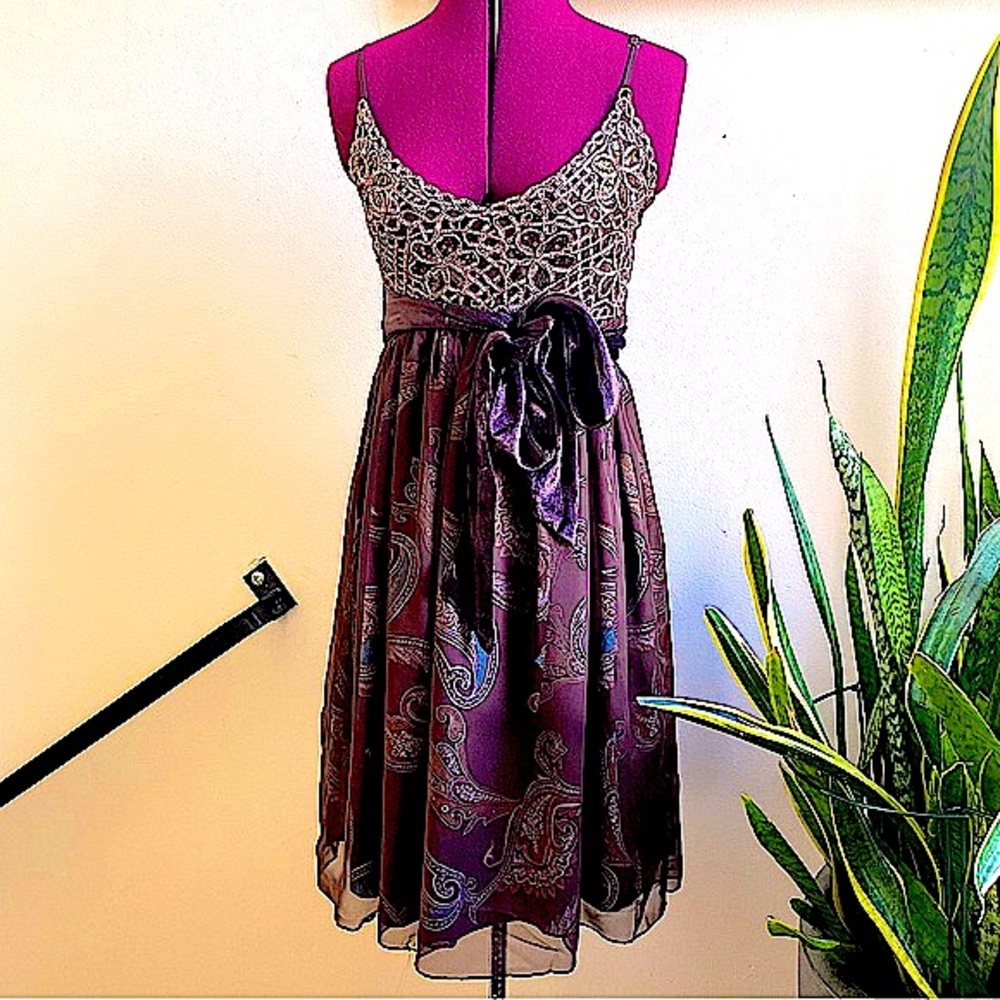 Y2K Y Apparel Vintage Paisley Print Cocktail Dress. Small.